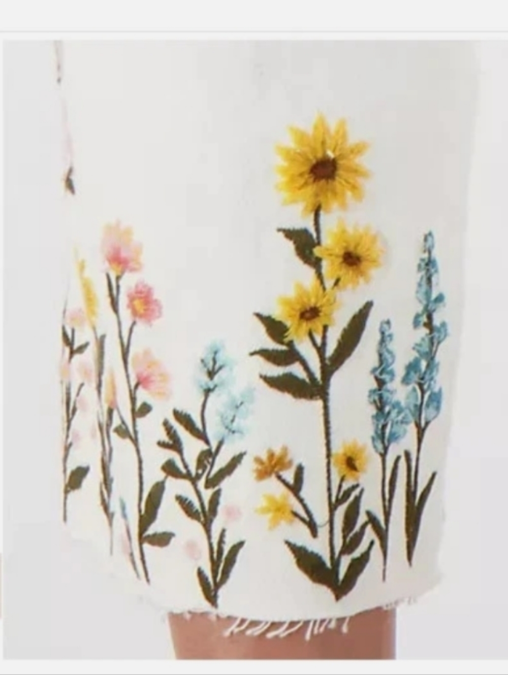 Driftwood Driftwood Off white Jeans Colette Embroidered Crop Jean Size 18 EUC - Picture 4 of 12